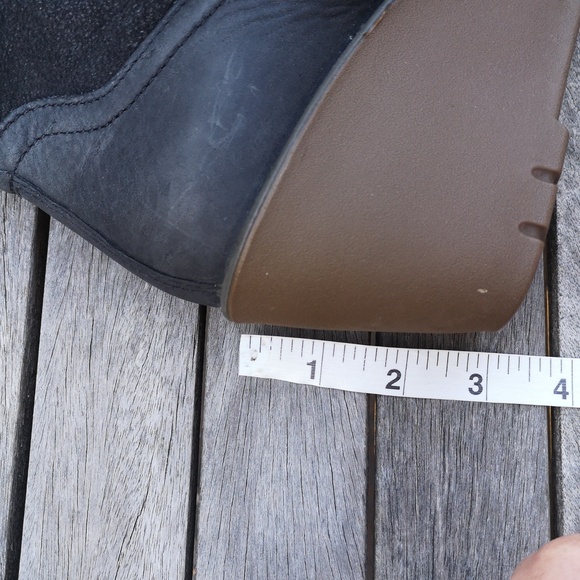 Ecco wedge-heeled winter boots - Picture 10 of 13